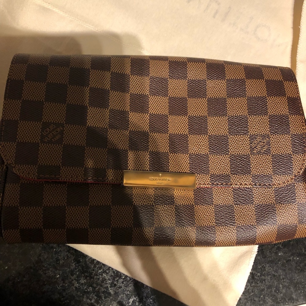 Favorite MM Damier Eben